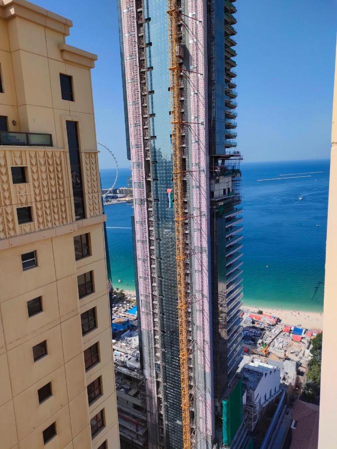 Lunar Cozy Hostel - Jbr ดูไบ ภายนอก รูปภาพ