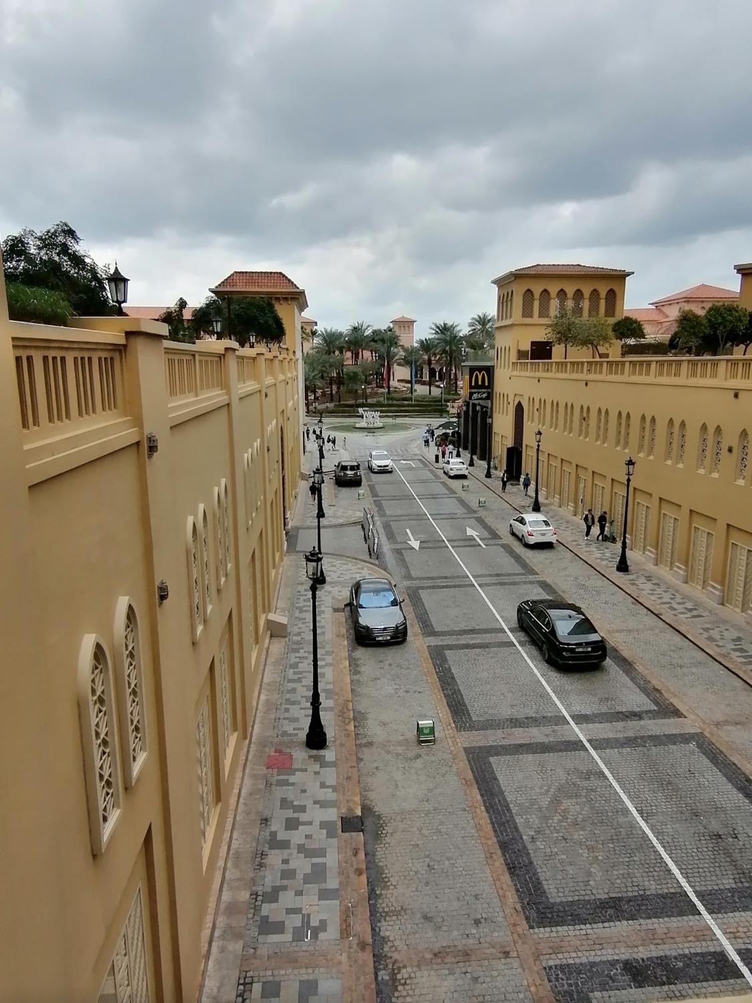 Lunar Cozy Hostel - Jbr ดูไบ ภายนอก รูปภาพ